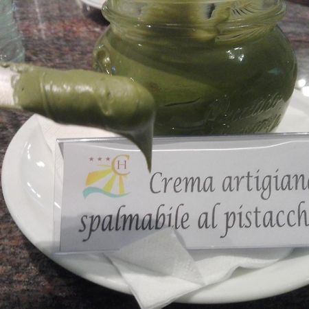 California Pastry Hotel Cervia Dış mekan fotoğraf
