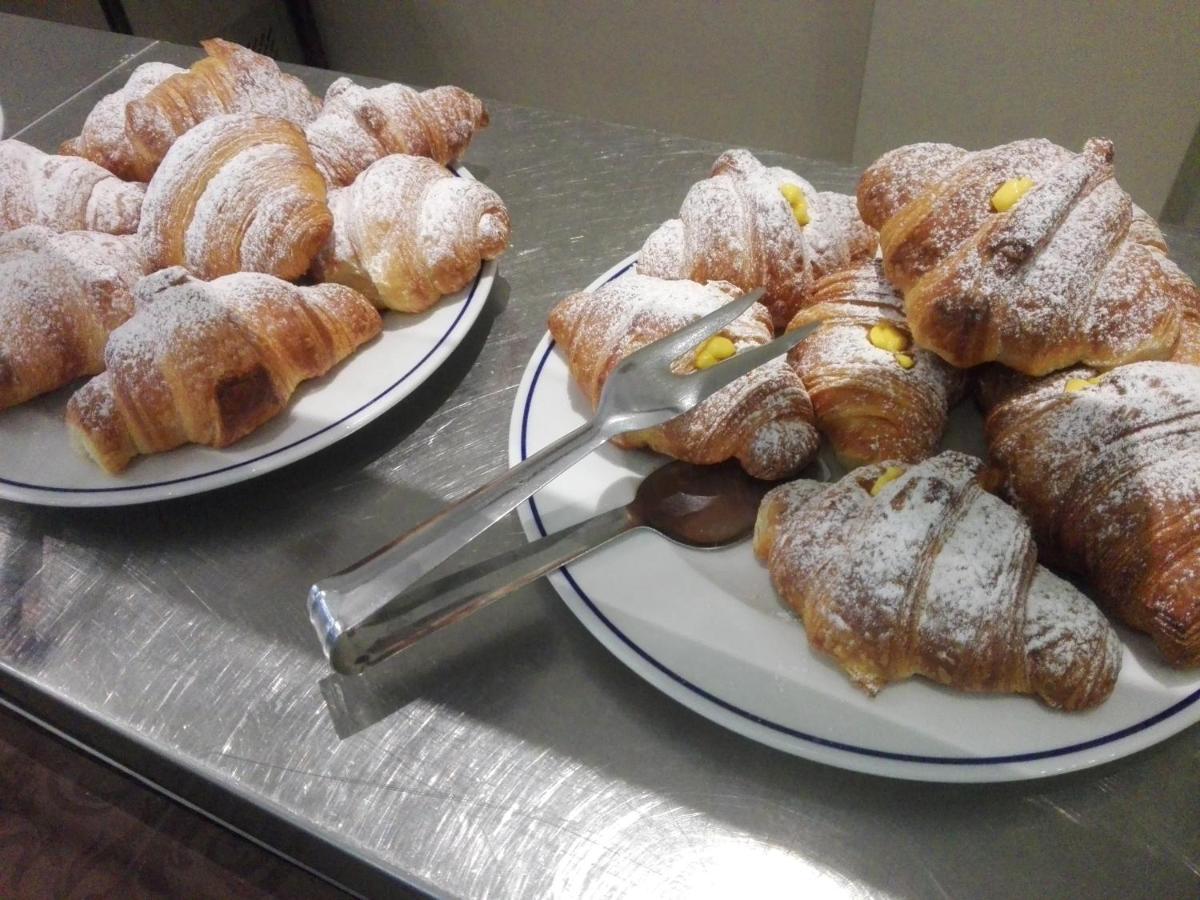 California Pastry Hotel Cervia Dış mekan fotoğraf